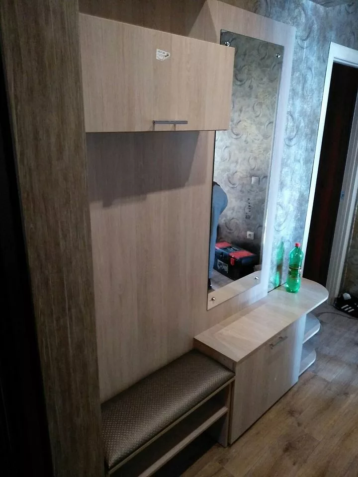 Шкаф в прихожую ю339