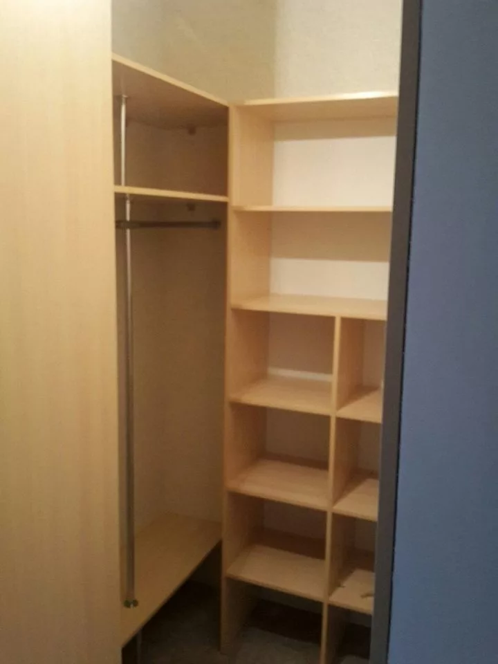 Гардеробная 13